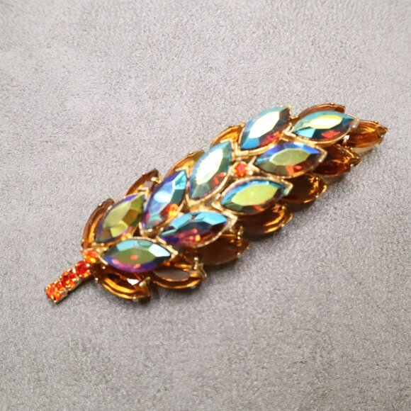 Juliana Rhinestone Leaf Brooch: Vintage 1960s Fall Statement Pin - Picture 9 of 11